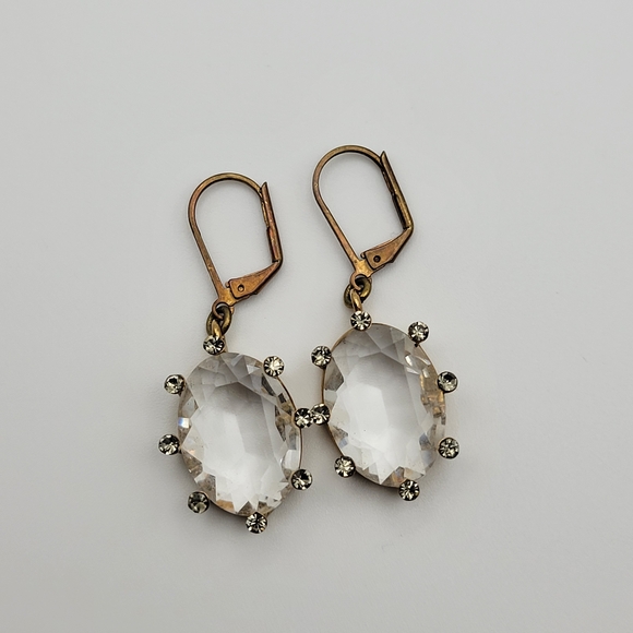 Vintage Jewelry - Vintage Gold and Crystal Earrings